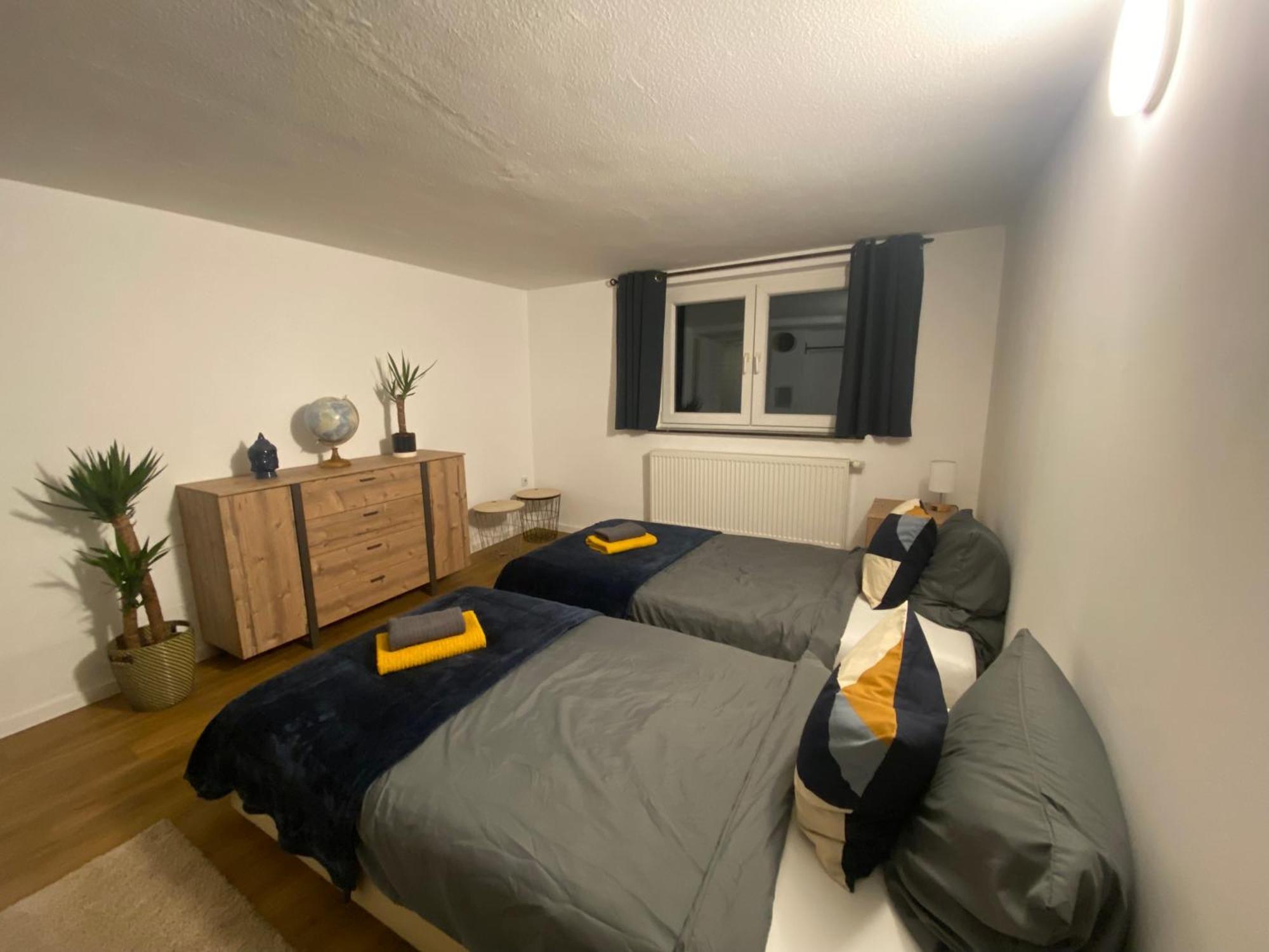 Apartment Roomy Comfort - Zwischen Heidelberg Und Mannheim Edingen-Neckarhausen Eksteriør billede