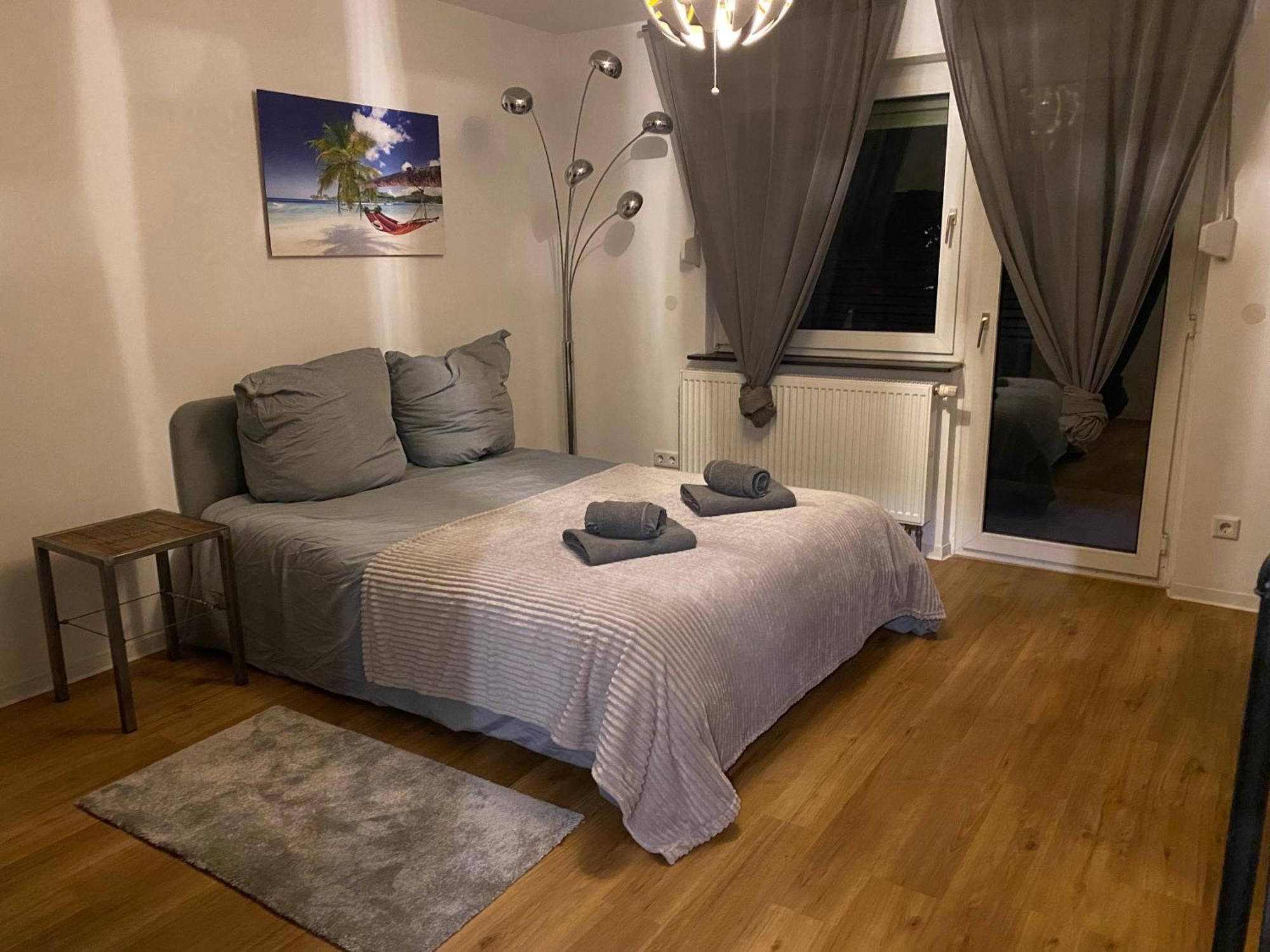 Apartment Roomy Comfort - Zwischen Heidelberg Und Mannheim Edingen-Neckarhausen Eksteriør billede