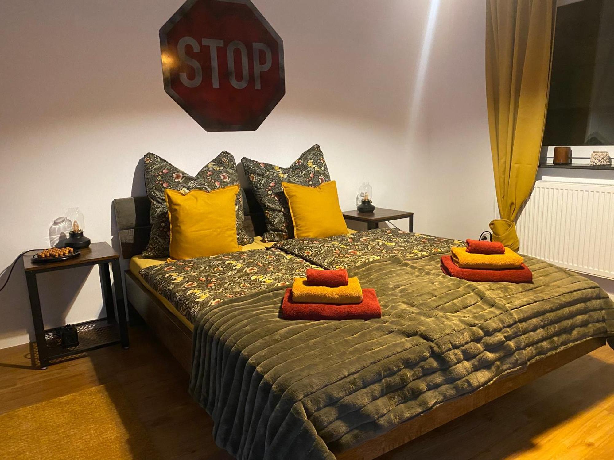 Apartment Roomy Comfort - Zwischen Heidelberg Und Mannheim Edingen-Neckarhausen Eksteriør billede