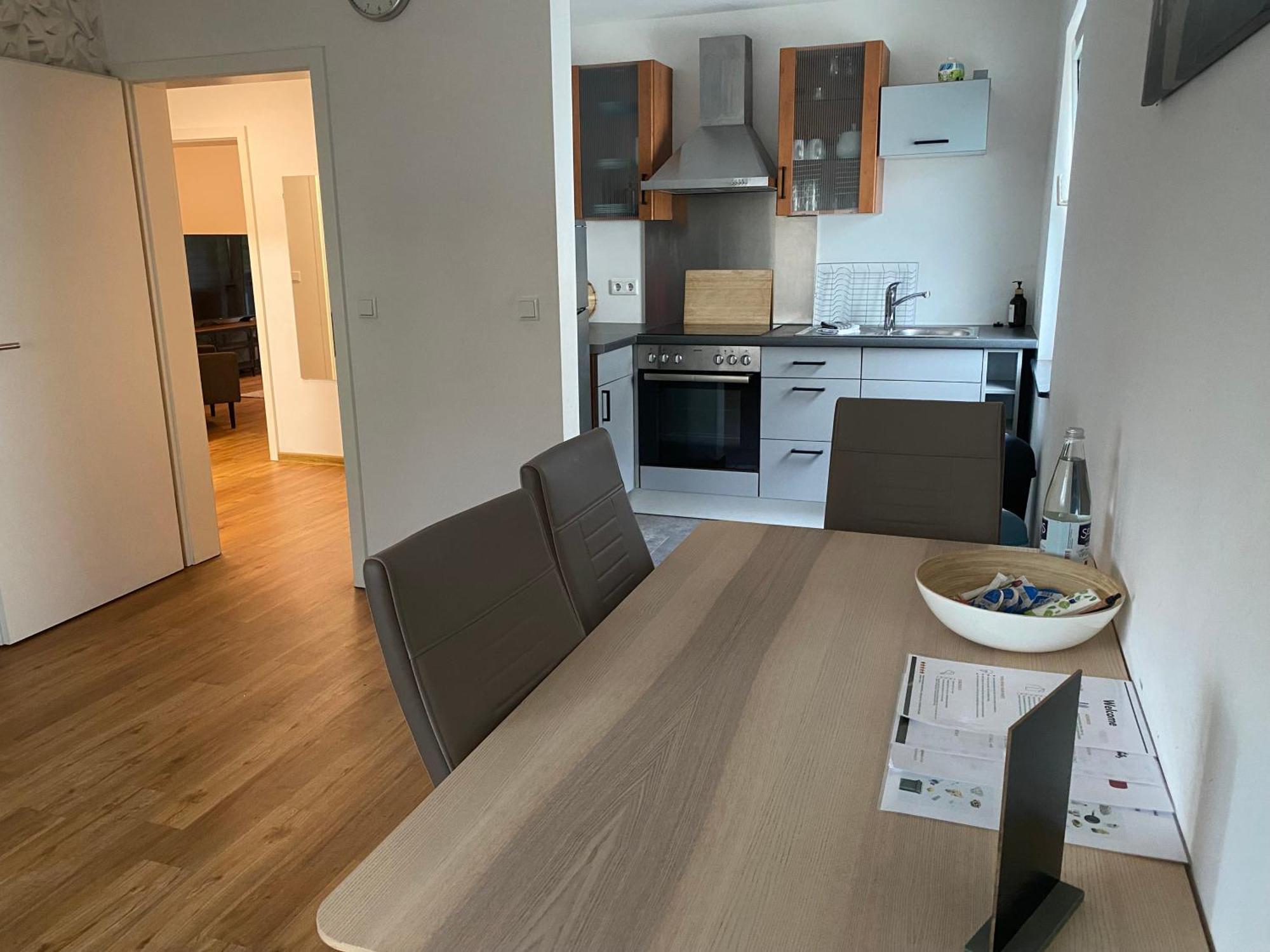 Apartment Roomy Comfort - Zwischen Heidelberg Und Mannheim Edingen-Neckarhausen Eksteriør billede